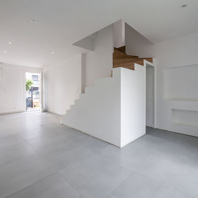 Appartement 5 pièces 399500 €