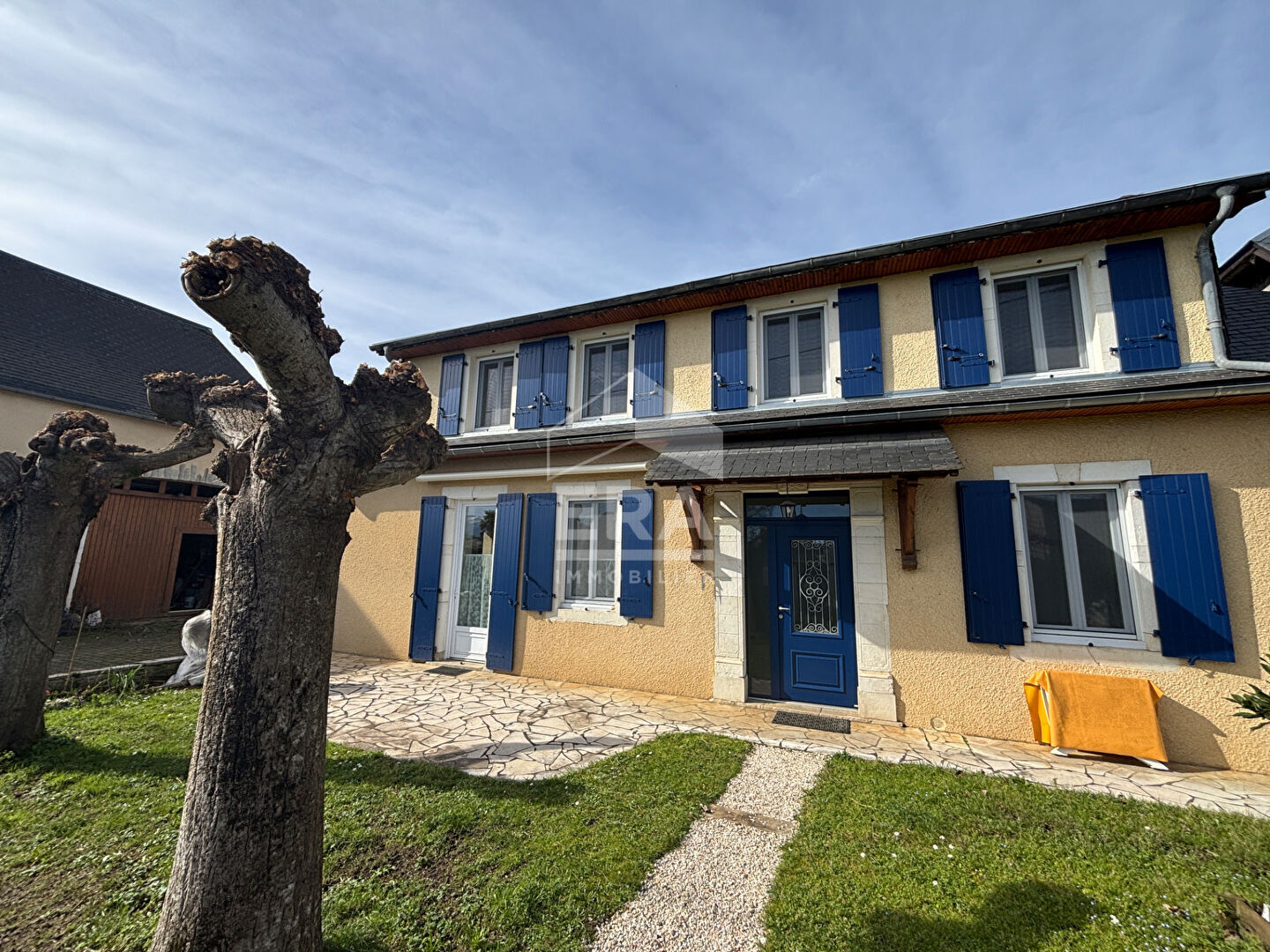 Villa / Maison  T6 à vendre Angaïs 64510