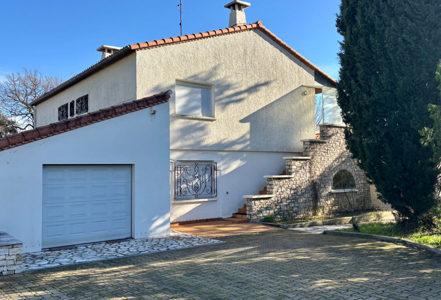 Maison cossue à St Gely Du Fesc 8 pièce(s) 276 m² — photo 1