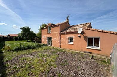 Maison 5 pièces 377400 €