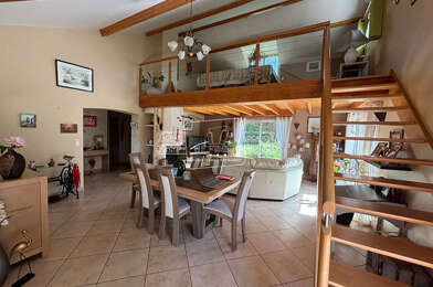 Maison 5 pièces 377400 €
