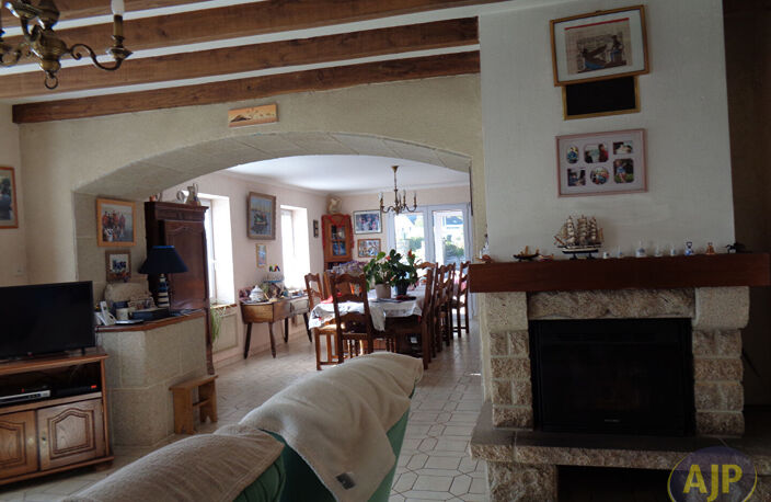 Maison Cruguel 8 pièce(s) 126.62 m2 — photo 5