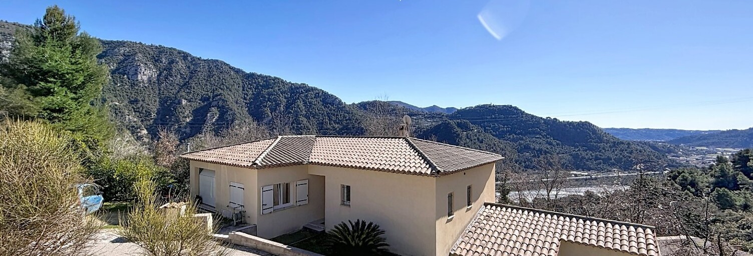 Maison 5 Pièces 178 m² à vendre à Gilette (06830)