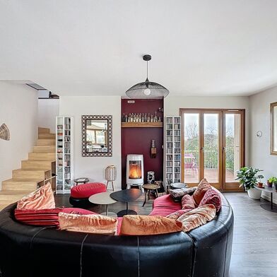 Maison 8 pièces 449000 €