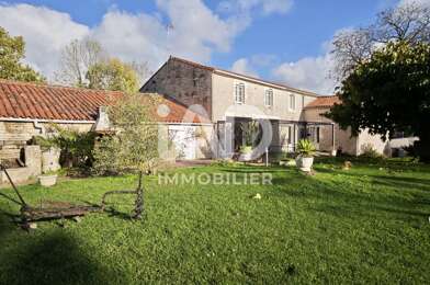 Maison 8 pièces 330000 €