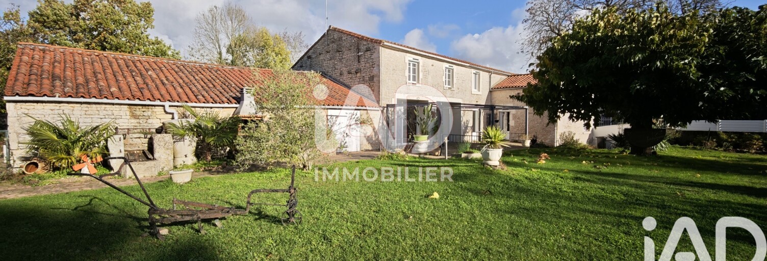 Maison 8 Pièces 245 m² à vendre à Pouillé (85570)