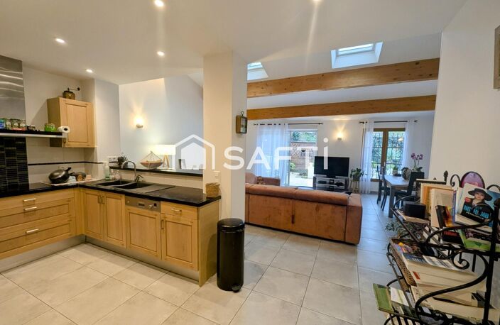Nouveauté, Centre historique de Fréjus, appartement au rez-de-jardin d'une maison — photo 5