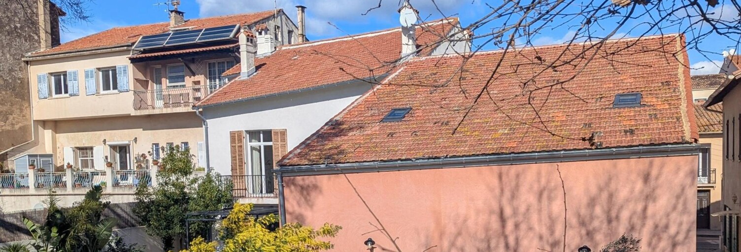 Maison 8 Pièces 229 m² à vendre à Fréjus (83600)