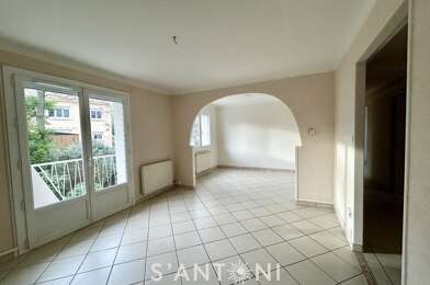 Appartement 3 pièces 112000 €