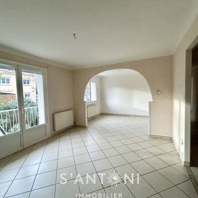 Appartement 3 pièces 115000 €