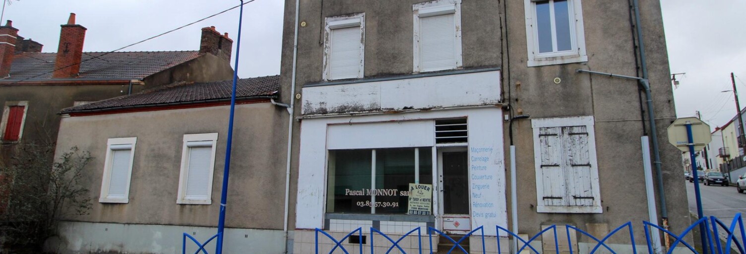 Immeuble  259 m² à vendre à Montceau-les-Mines (71300)