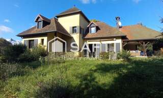 Maison 10 Pièces 209 m² à vendre à Montrond (39300)