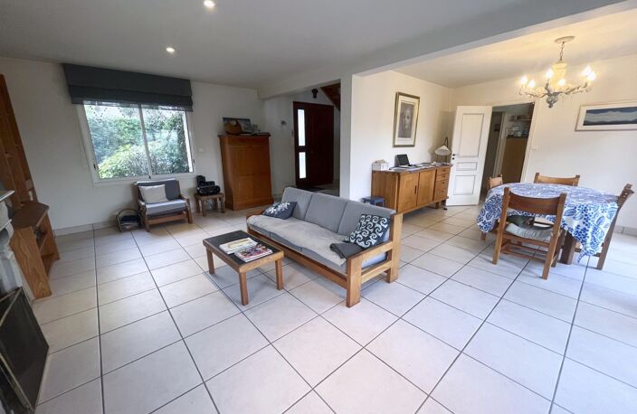 Maison de famille située à quimper avec sous sol et garage — photo 5