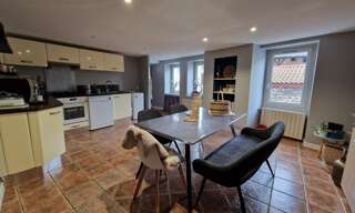 Maison 6 Pièces 106 m² à vendre à Enval (63530)