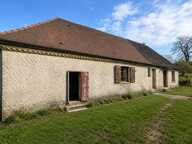 Maison en pierre de 4 pièces principales — photo 2