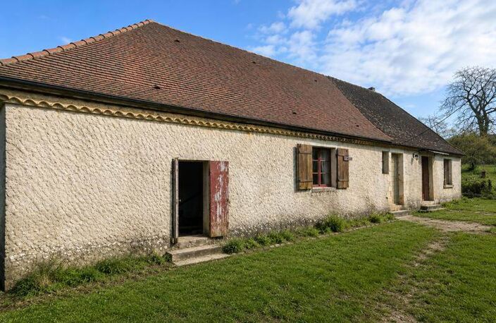 Maison en pierre de 4 pièces principales — photo 2