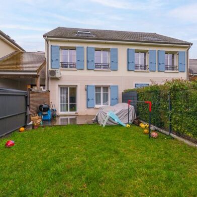 Maison 5 pièces 549000 €