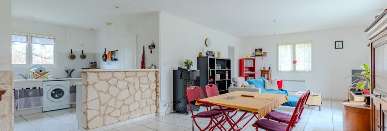 Maison 4 Pièces 91 m² à vendre à Saint-Martin-du-Bois (33910)