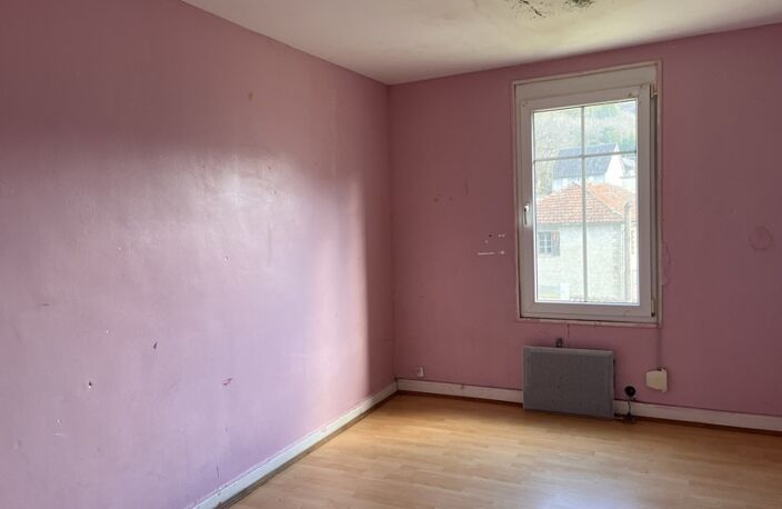 Maison de bourg de 10 pièces principales — photo 5