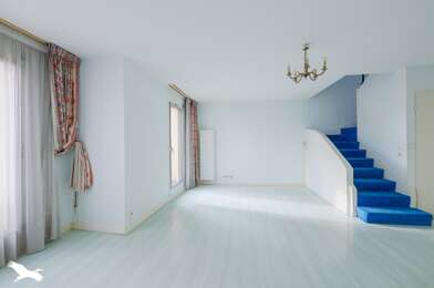 Appartement 6 pièces 326000 €