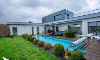 Maison 8 Pièces 198 m² à vendre à Saint-Caprais-de-Bordeaux (33880)