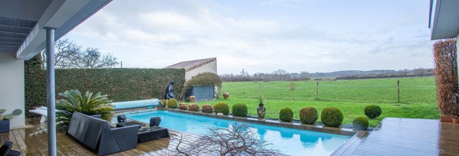 Maison 8 Pièces 198 m² à vendre à Saint-Caprais-de-Bordeaux (33880)