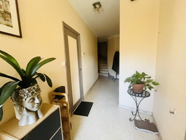 Maison de ville de 9 pièces principales — photo 1
