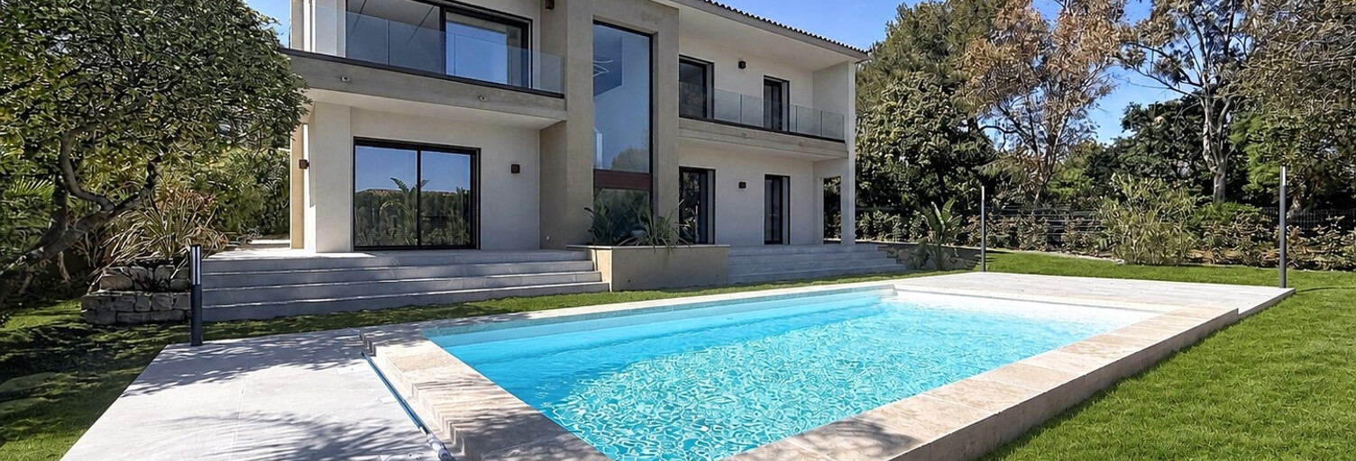 Maison 7 Pièces 182 m² à vendre à Roquebrune-sur-Argens (83380)