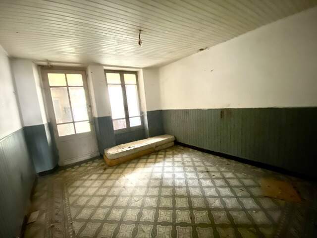 Maison de ville de 5 pièces principales — photo du bien