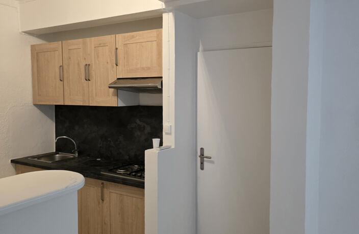 LES ABYMES DUGAZON APPARTEMENT T2 EN RDC SECURISE — photo 2