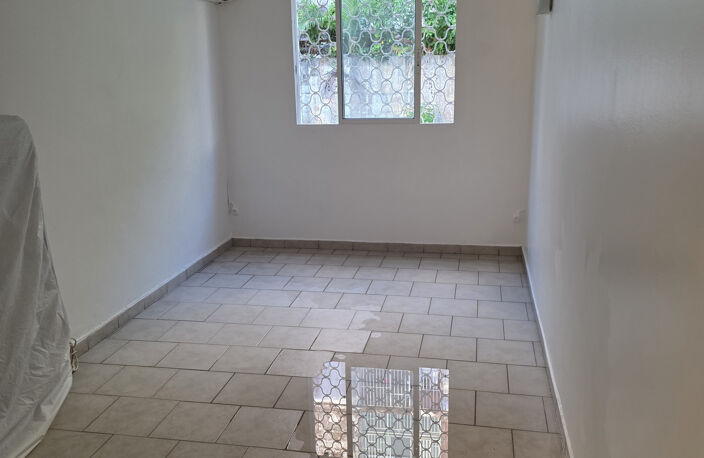 LES ABYMES DUGAZON APPARTEMENT T2 EN RDC SECURISE — photo 5