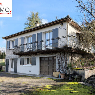 Maison 4 pièces 140400 €