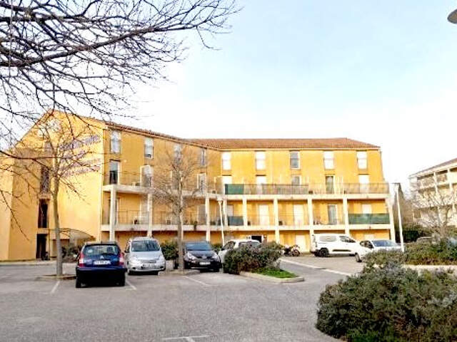 STUDIO LIBRE LA GARDE 83130 — photo du bien