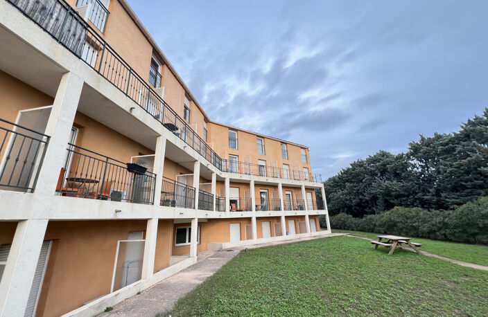STUDIO LIBRE LA GARDE 83130 — photo 2