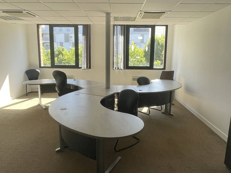 47 m2 EVRY- PARC ELYSEE — photo 1