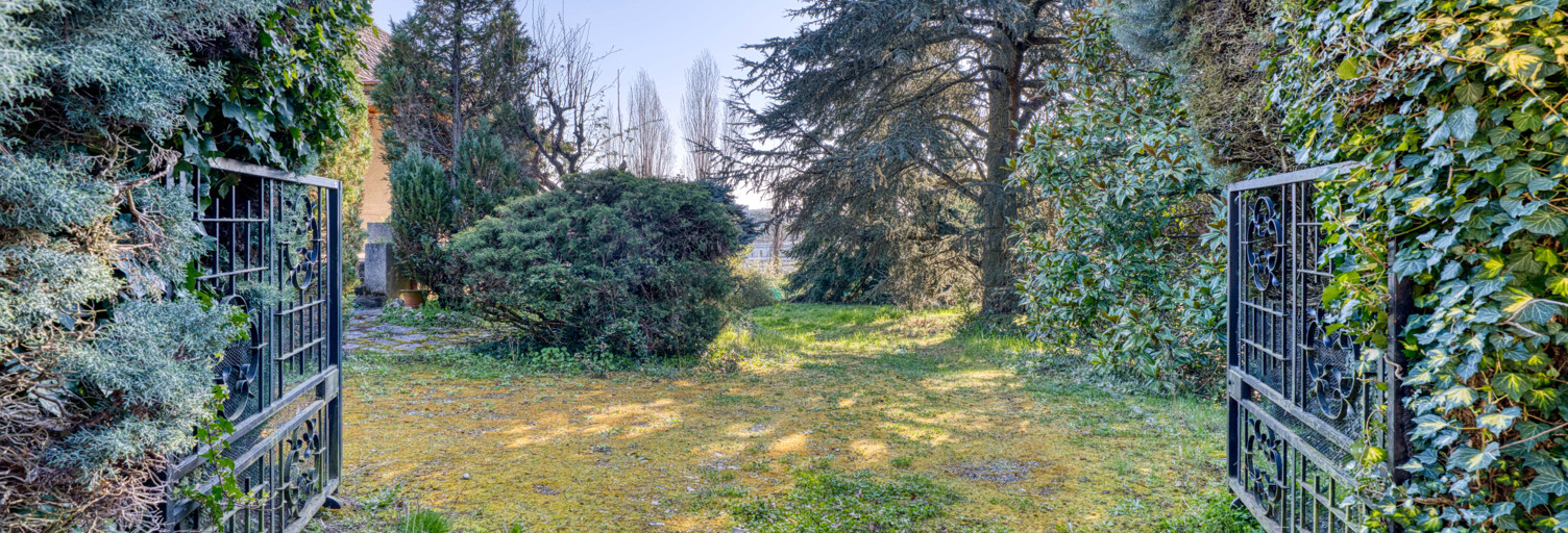 Terrain  1130 m² à vendre à Écully (69130)