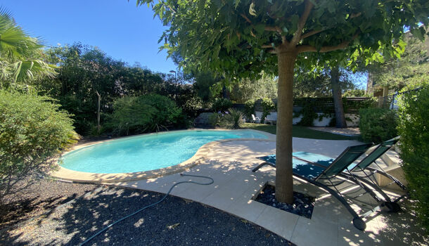 Villa / Maison 4 pièces  à vendre Aubagne 13400