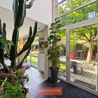 Maison 8 pièces 595000 €