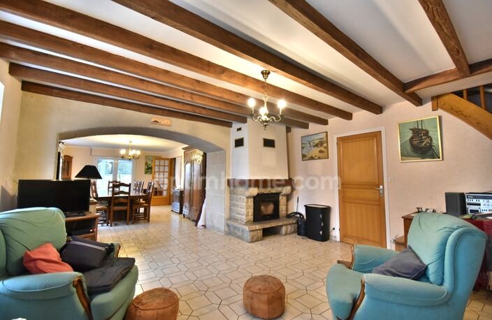 jolie propriété de 5 chambres sur 1,14 hectares — photo 4