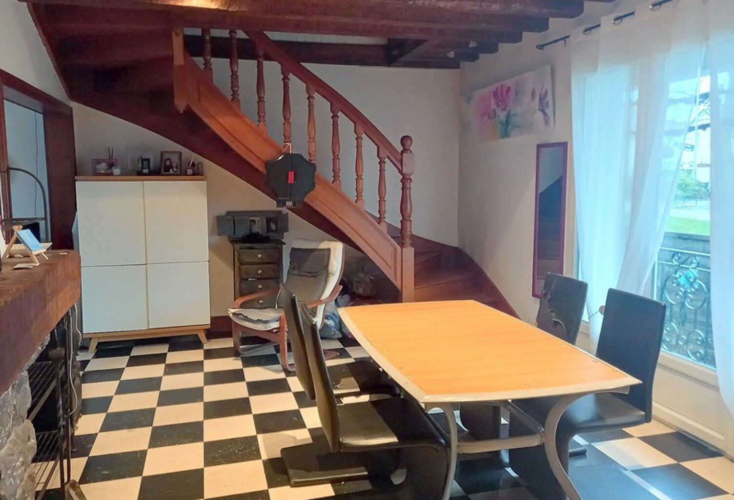 Maison 7 pièces avec terrasse et jardin  - à 5' du centre-ville de Laval (53) — photo 1