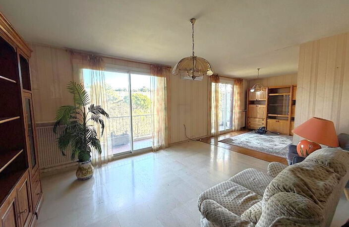 Appartement 4 pièces - 85,27 m2 -13013 Marseille - 170 000€ * — photo 2
