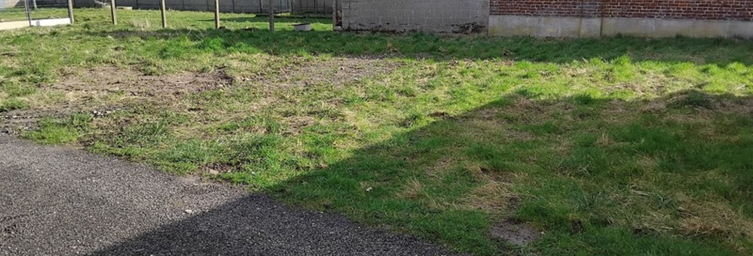 Terrain  300 m² à vendre à Gournay-en-Bray (76220)