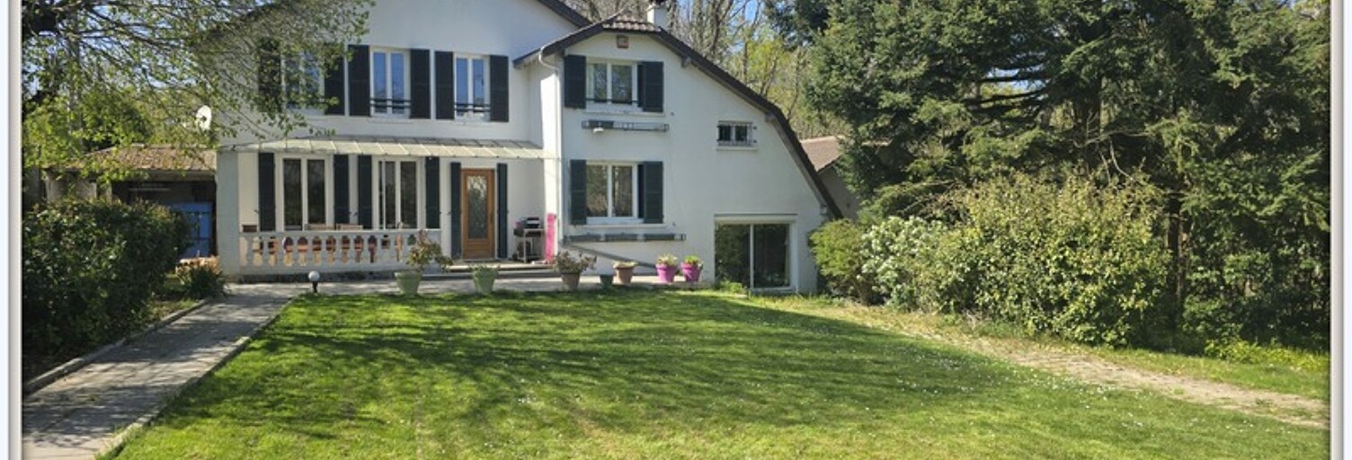 Maison 8 Pièces 208 m² à vendre à Jouy-le-Moutier (95280)