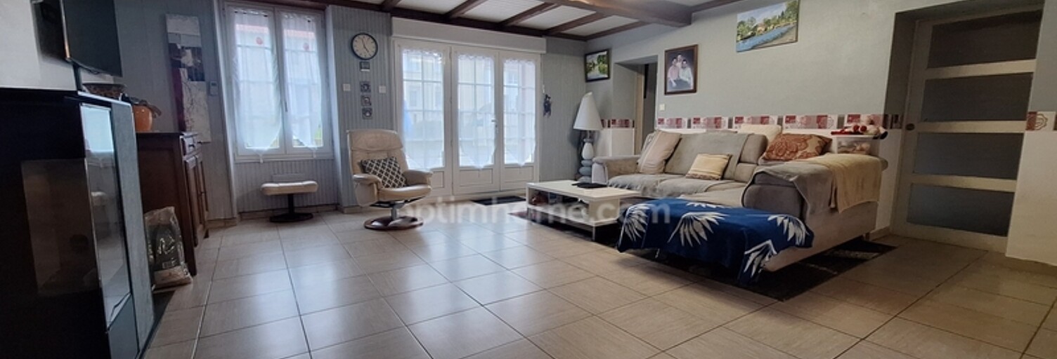 Maison 8 Pièces 121 m² à vendre à Saint-Michel-en-l'Herm (85580)