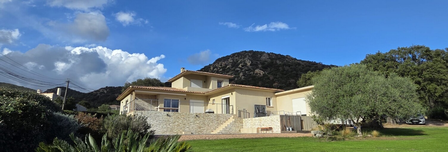 Maison 5 Pièces 168 m² à vendre à Zonza (20144)