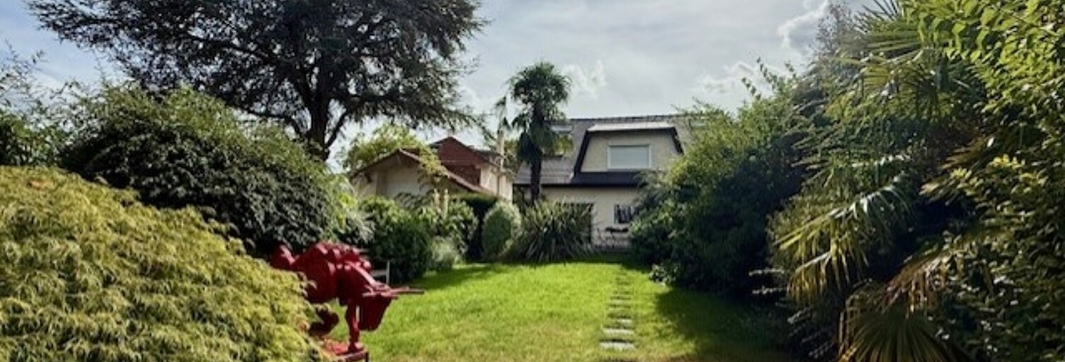 Maison 7 Pièces 210 m² à vendre à Garches (92380)