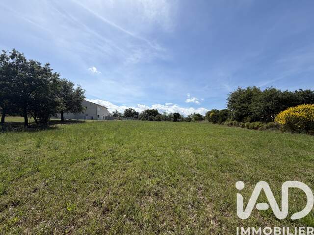 Vente Terrain à bâtir 957 m&sup2; — photo du bien
