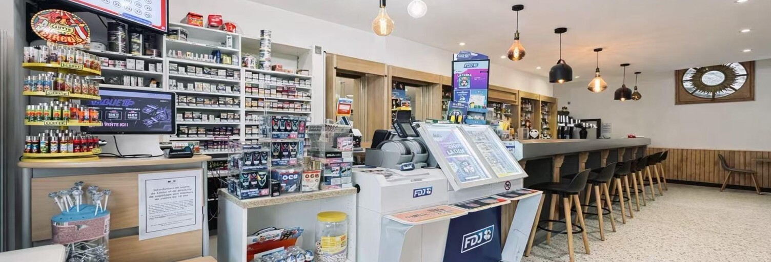 Commerce  64 m² à vendre à Carnoules (83660)