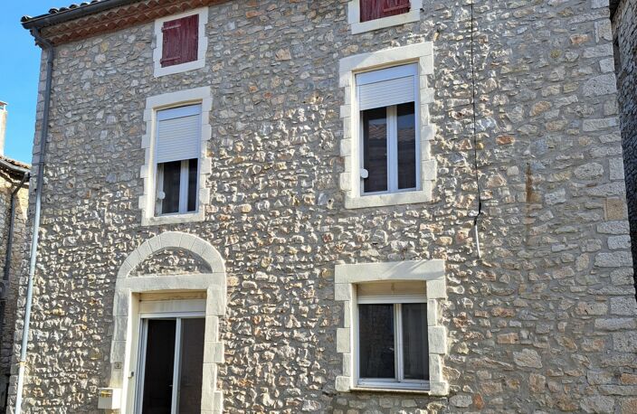 Vente Maison de village 6 pièces — photo 2