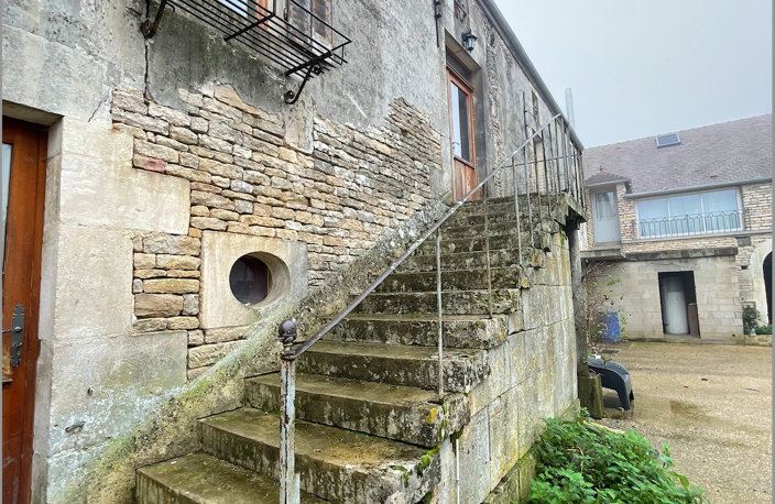 Vente Maison de village 10 pièces — photo 2